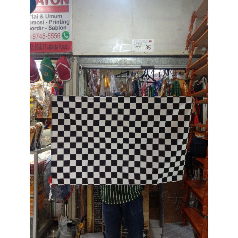 

bendera star atau bendera finis ukuran 80x120cm