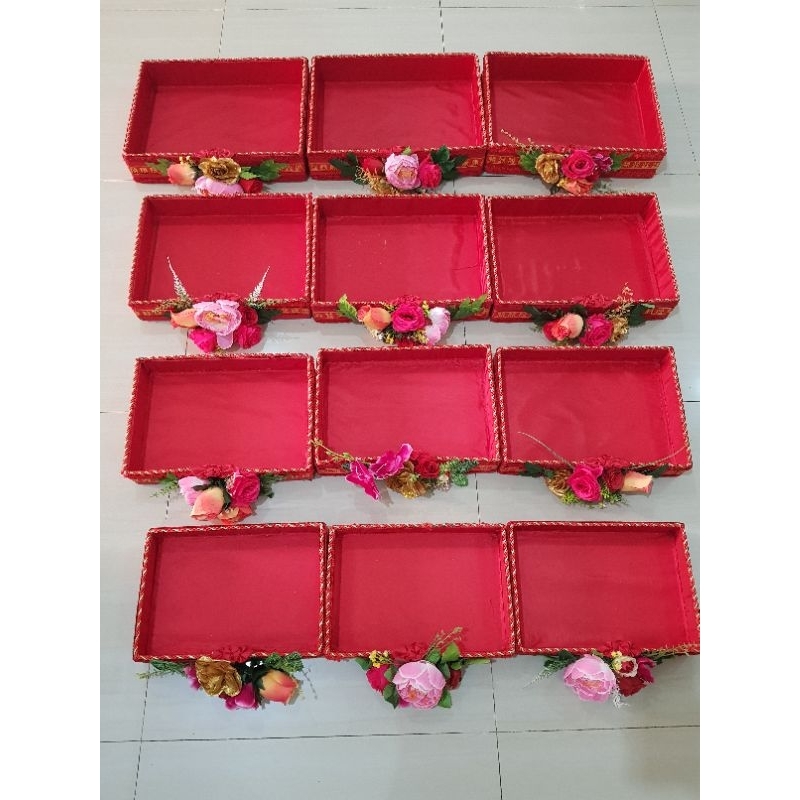 (Preloved) 12 Pcs Box Sangjit /Sangjit Tray / Baki Lamaran / Nampan Lamaran