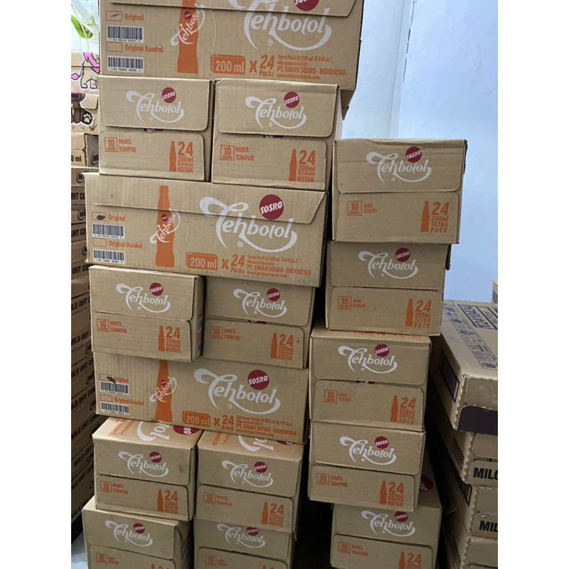 

XMASTER TEH BOTOL KOTAK SOSRO 200 ML DUS ISI 24 PCS