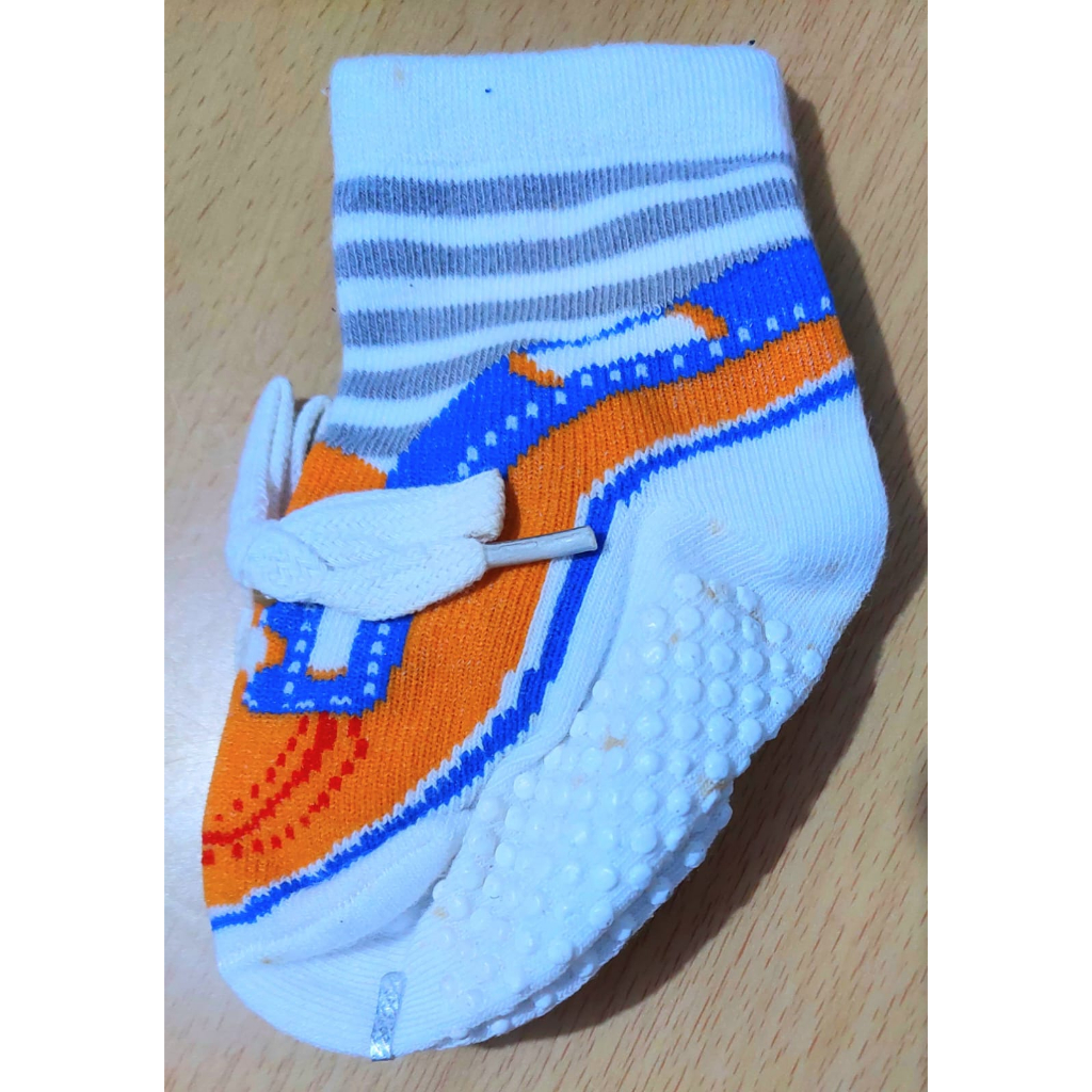 Sale reject Kaos kaki anak laki import motif sneaker