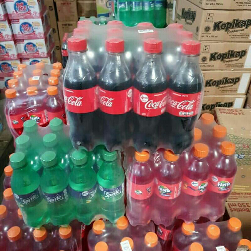 

Coca Cola/ Fanta/ Sprite 390ml isi 12 Botol