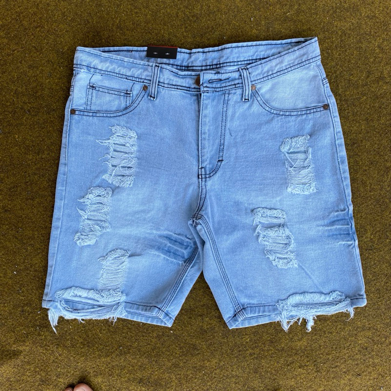 CELANA JEANS PENDEK/Celana jeans pendek/Pendek sobek/Celana pendek/ripped jeans/jeans ripped