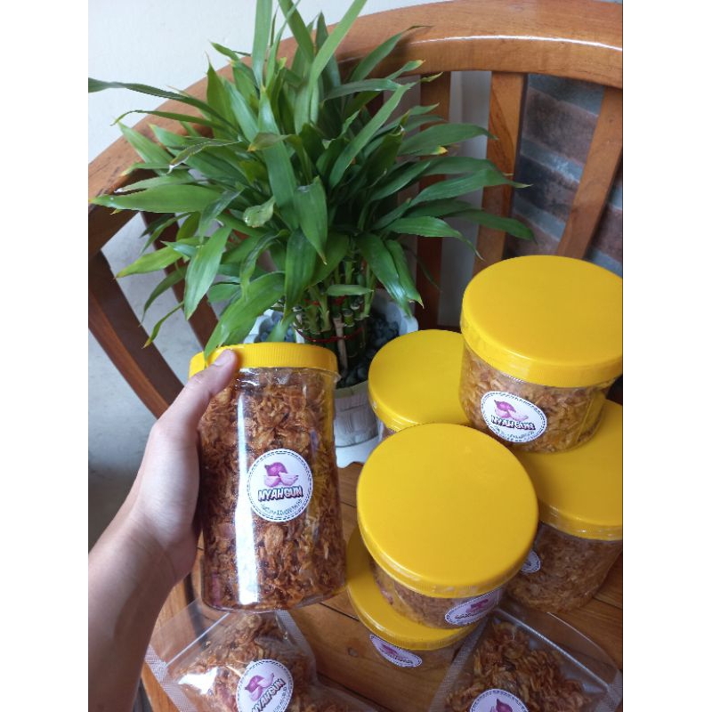 

brambang goreng asli tanpa campuran 300gr Bawang goreng asli tanpa campuran 300gr