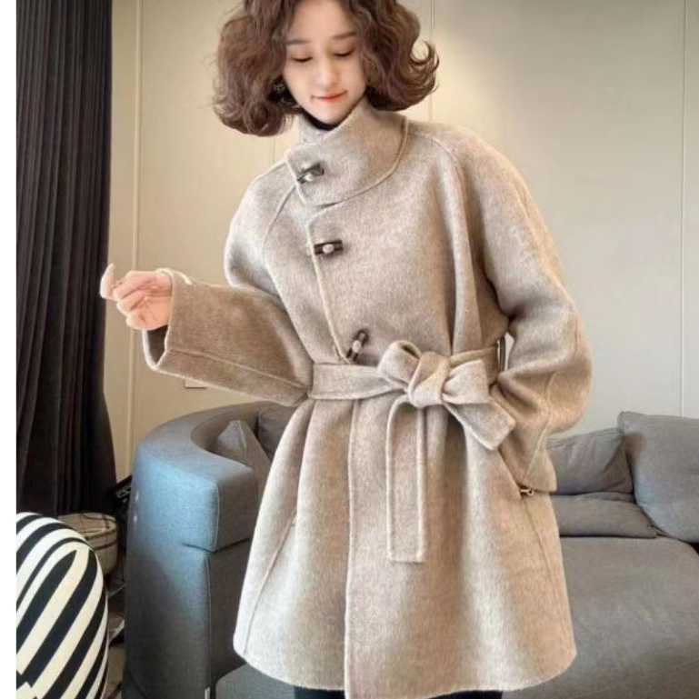 Mantel Wol Wanita Baru Mantel Wol Kasmir Dua Sisi Panjang Sedang Kancing Tanduk