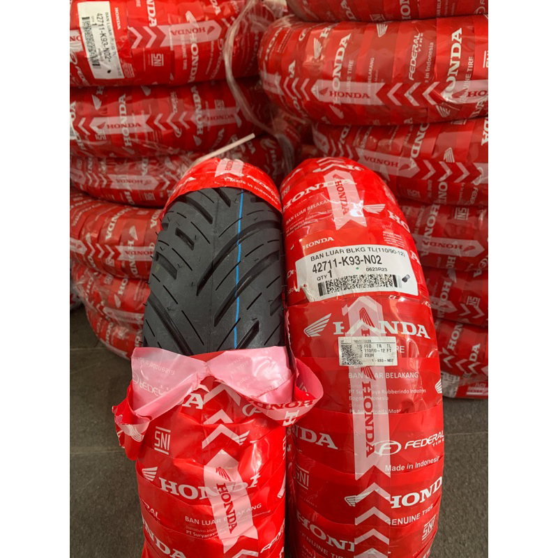 BAN SCOOPY BELAKANG BAN LUAR 110/90 RING 12 TUBELES AHM FEDERAL