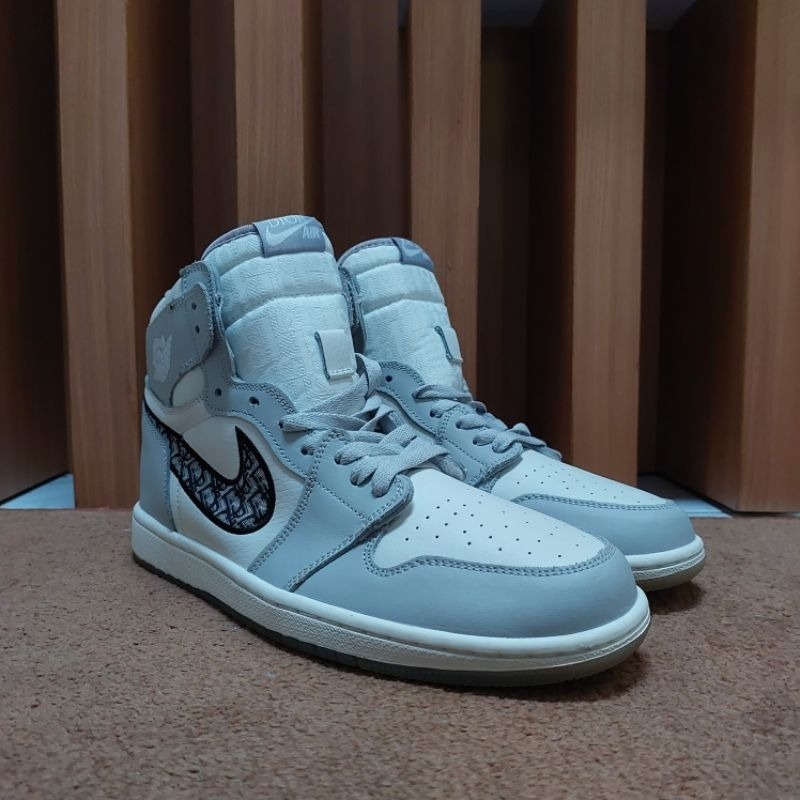 Nike AJ 1 colabs Dior