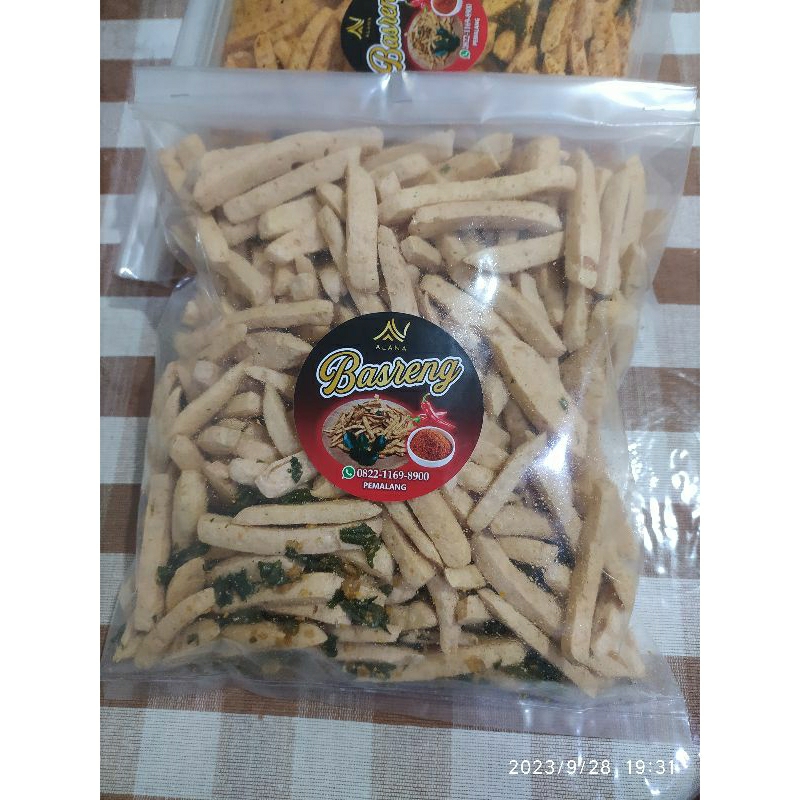 

Alana Basreng Pedas/Original Daun Jeruk