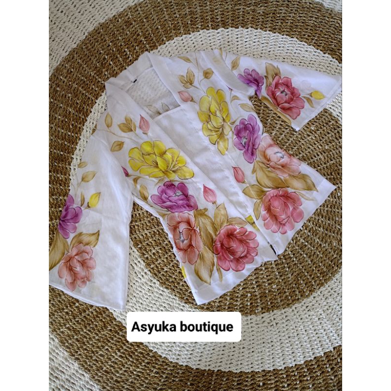 Kebaya Bali/ Kebaya lukis/ kebaya lukis airbrush/ asyuka busana / asyuka kebaya Bali/ asyuka