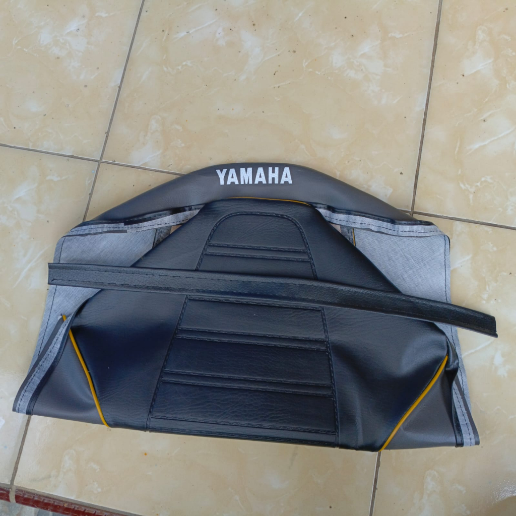 Cover sarung kulit jok motor Yamaha YT 115