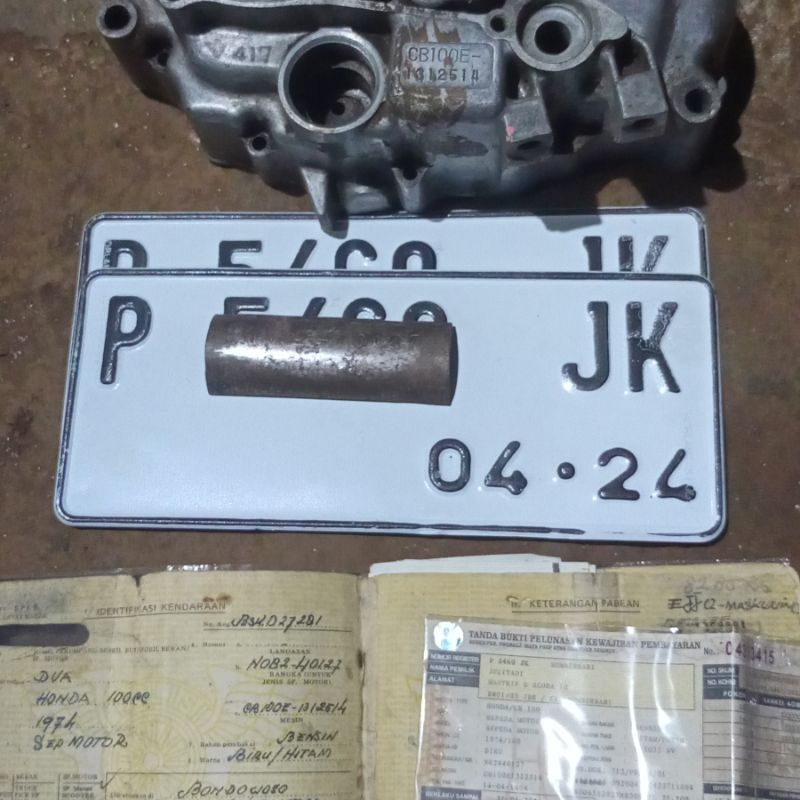 surat dokumen cb100 74 warna biru pajak hidup