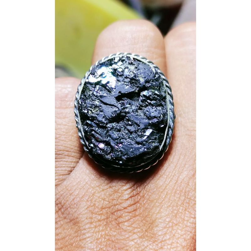 Natural batu meteorite