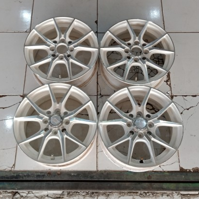 VELG MOBIL BEKAS RING14 SIGRA AVANZA BRIO AYLA SIRION JAZZ MOBILIO DATSUN GO