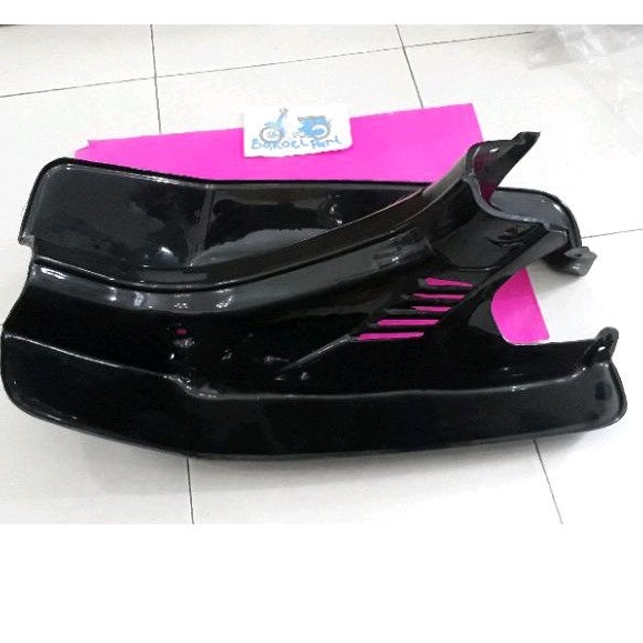 sayap tebeng dek ebek ebek legshield suzuki RC100 RC 100 bravo jet cooled hitam
