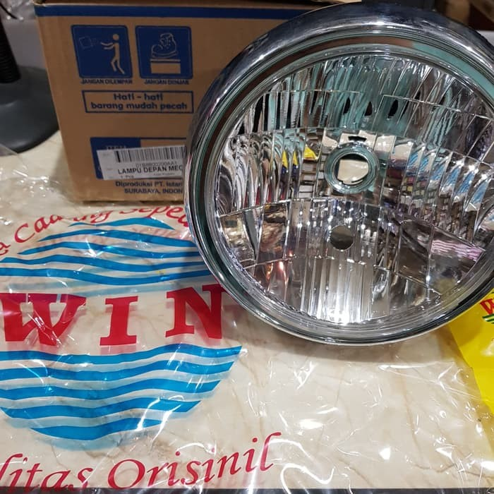 Reflektor Lampu Depan Megapro Lama - im