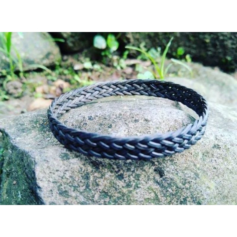 Gelang Simpay Black Moet