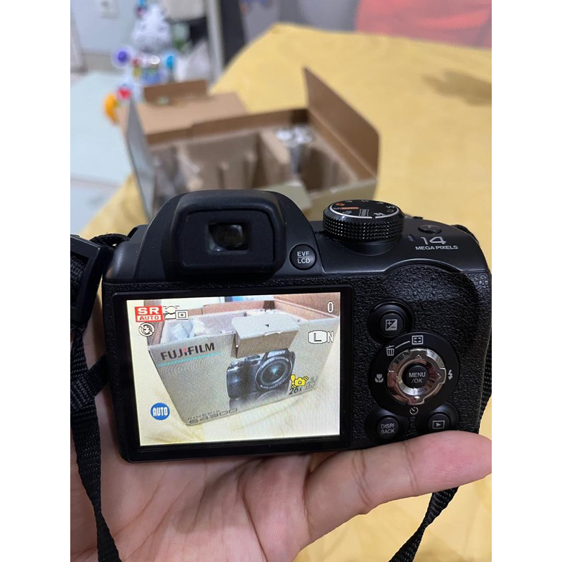 Kamera Fujifilm Finepix S4300
