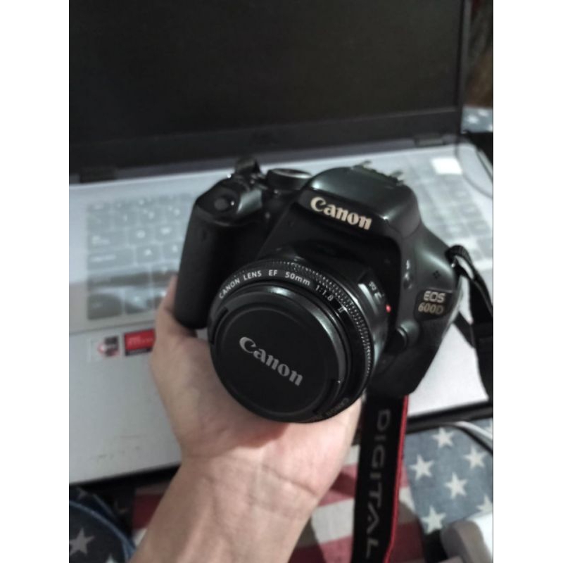 kamera Bekas Canon 600d + lensa fix canon 50mm
