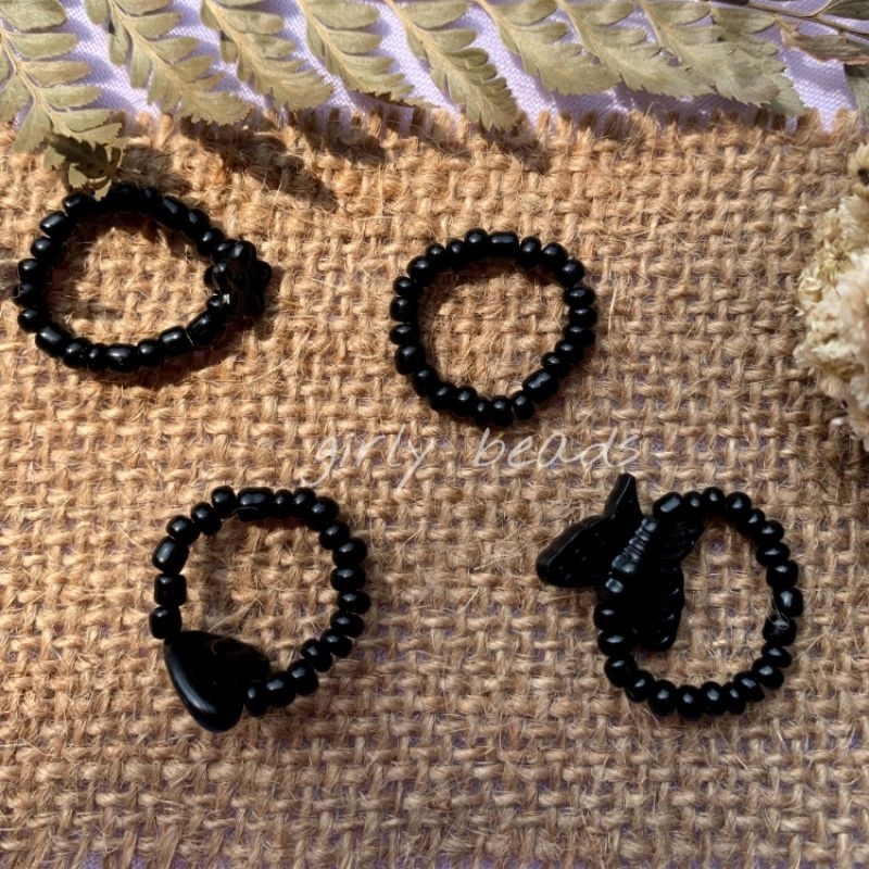 Cincin manik hitam 1 set / manik kupu kupu / manik love / manik bunga / manik polos / cincin manik
