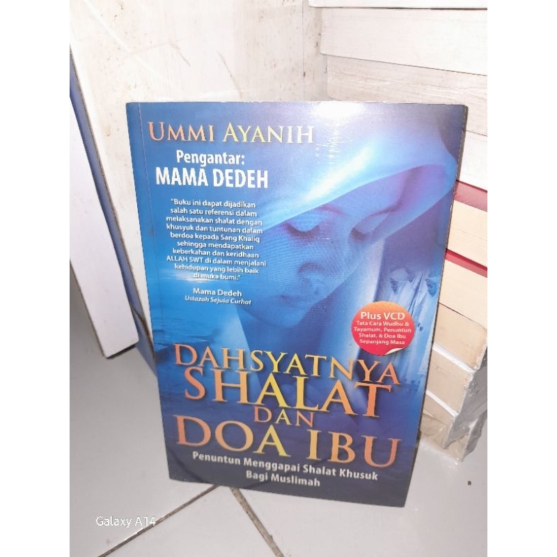 BUKU DAHSYATNYA SHALAT DAN DOA IBU PLUS VCD