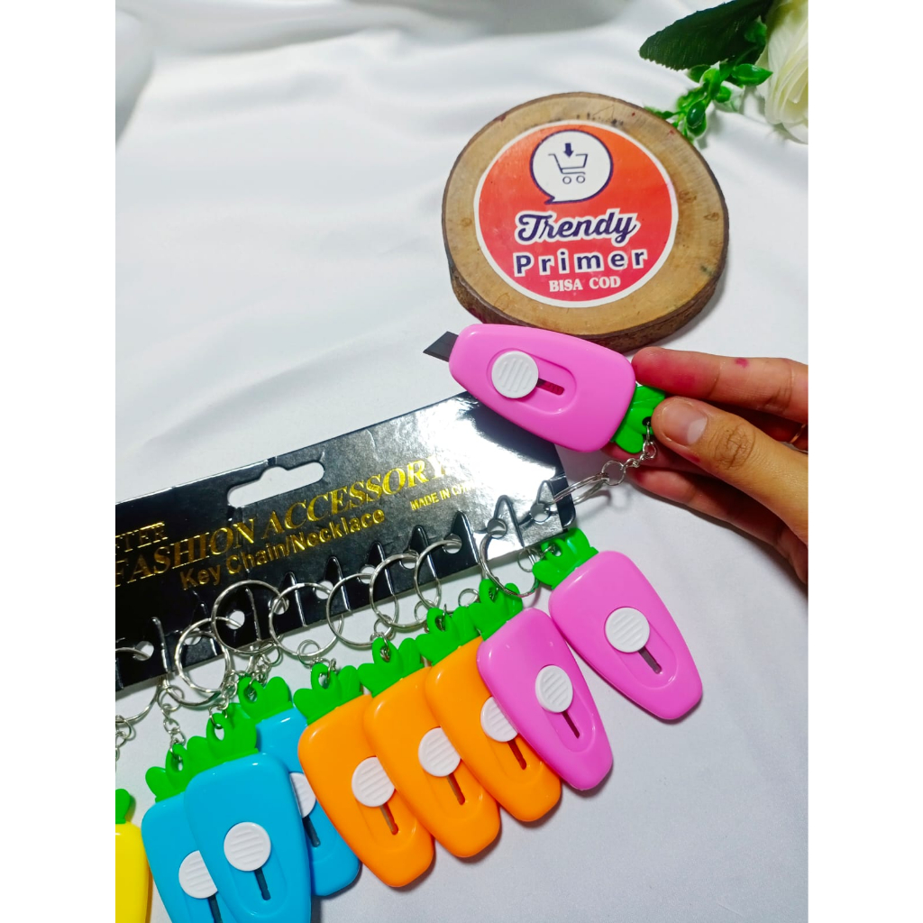 

Gantungn kunci cutter mini austathic ISI 12pcs
