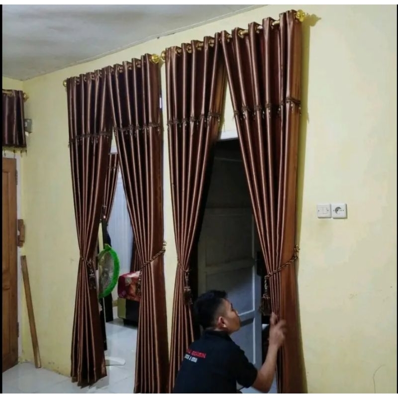 Gorden blackout polos import model poni rumbai warna coklat