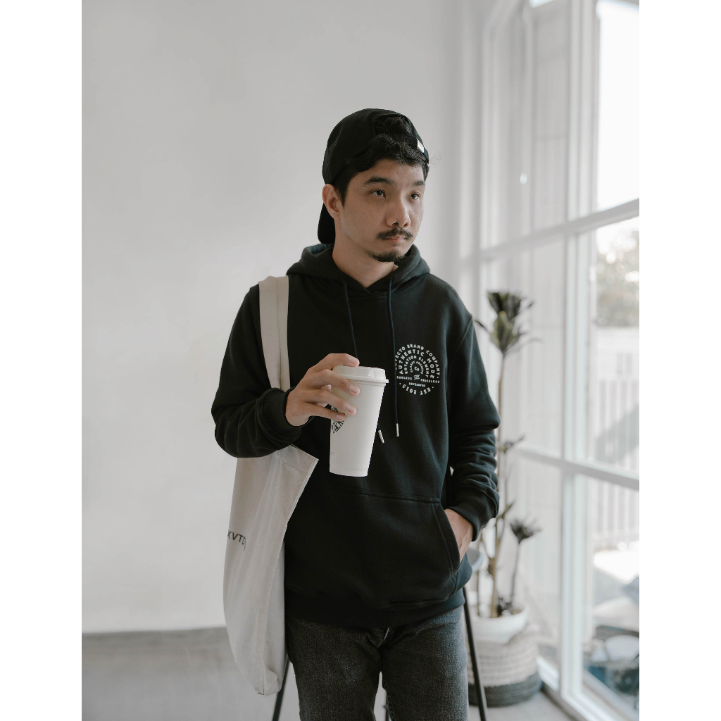 Jaket Hoodie Pria Exvecto Circle Typeface Black