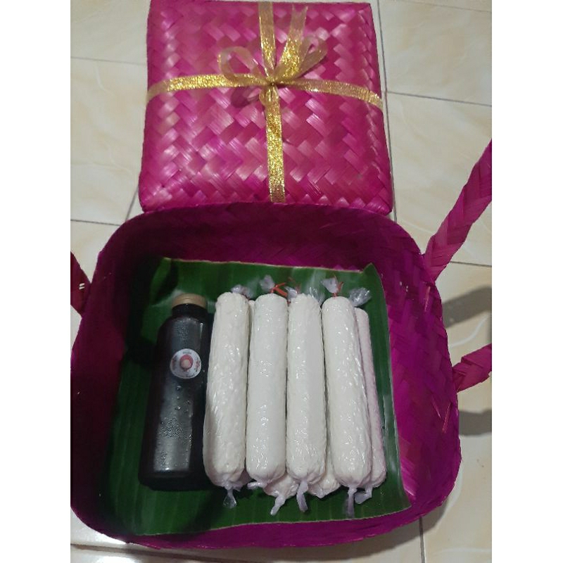 

Pempek sutra ikan tenggiri paket hampers 60k