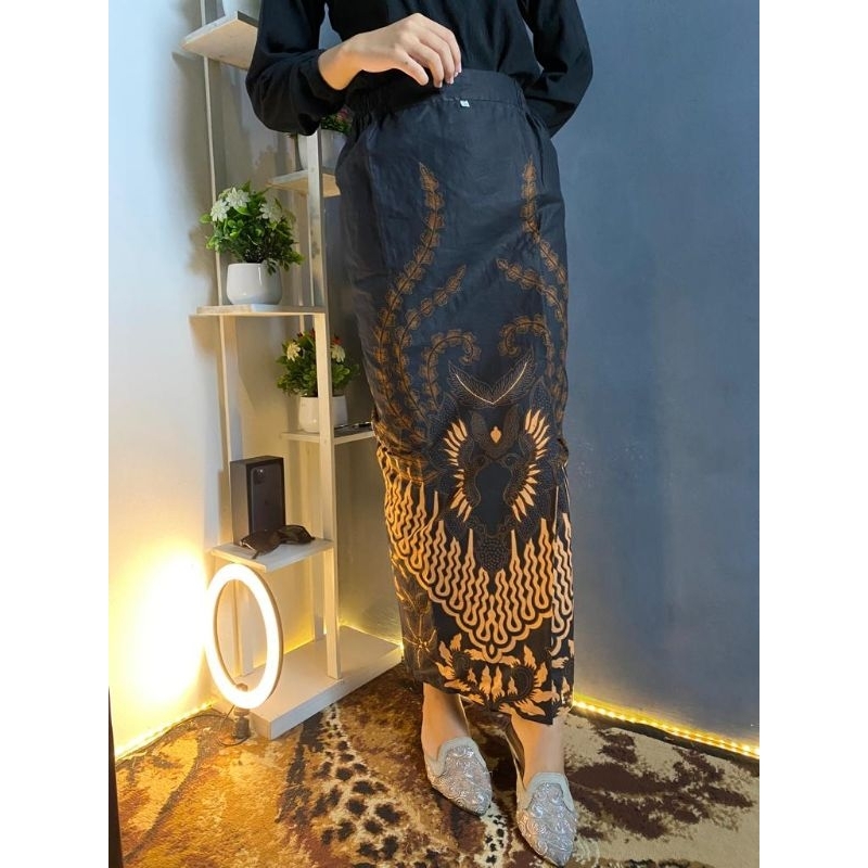 Rok Span Batik Solo Rok Formal Kondangan Wisuda Wanita Tradisional Motif Wisanggeni  Lasem Sogan