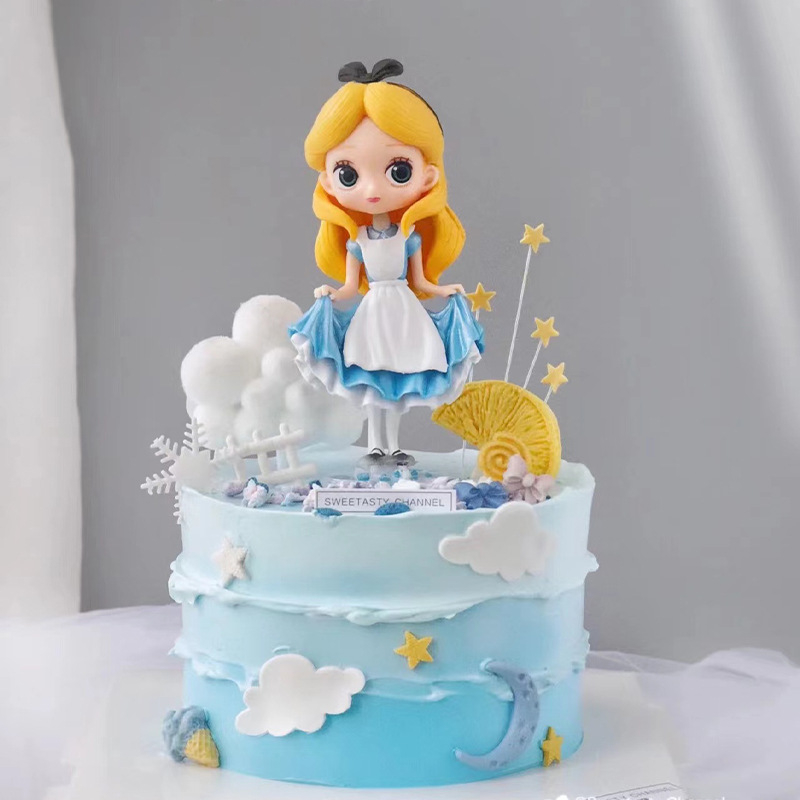 Figure Princess Alice/Topper Kue Cake Disney Action Figure Alice/Trend/murah dan berkualitas
