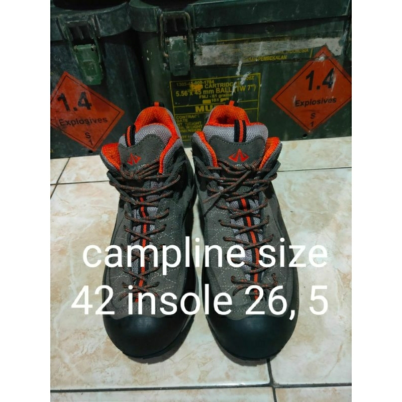 sepatu outdoor campline