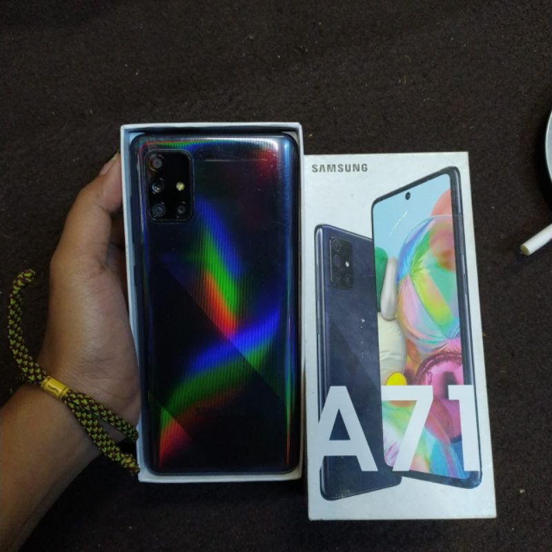 SAMSUNG A71 8/128GB