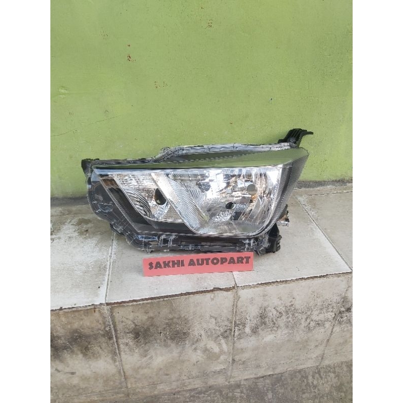 headlamp daihatsu ayla 2023 kiri original
