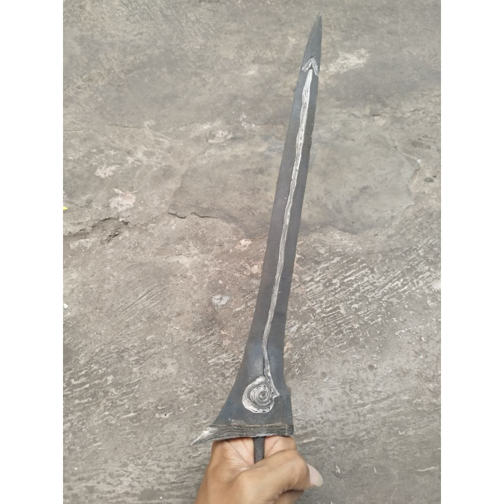 Keris Brojol Istimewa Pamor Lintang Kemukus