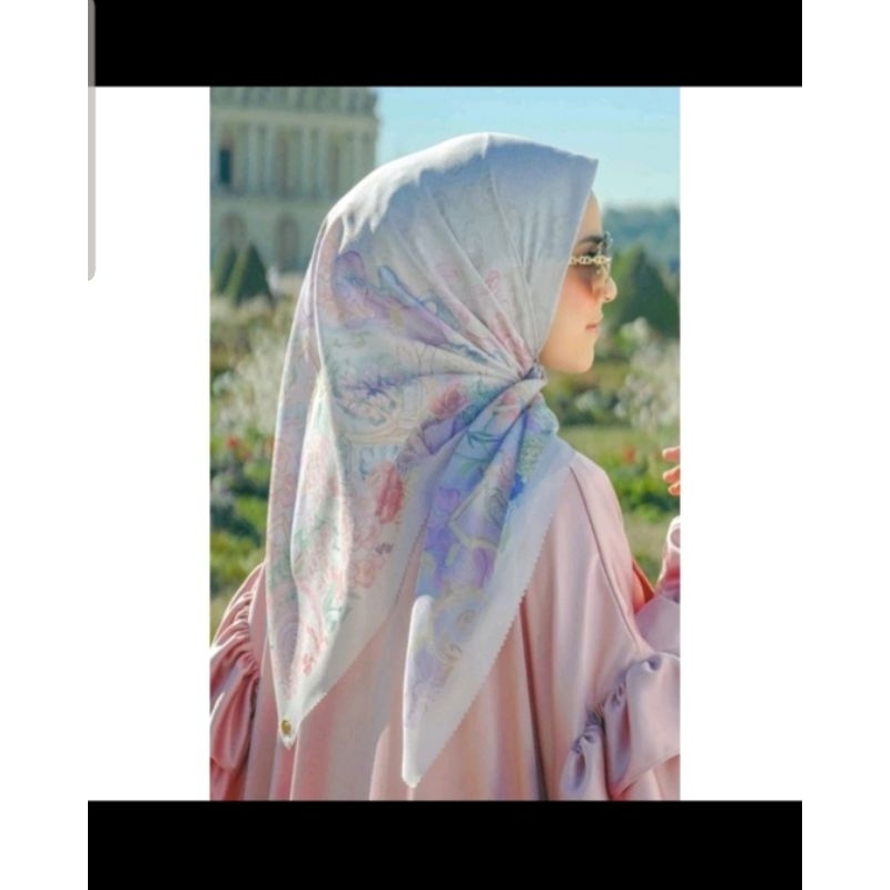 new buttonscarves wonderland series - pearl