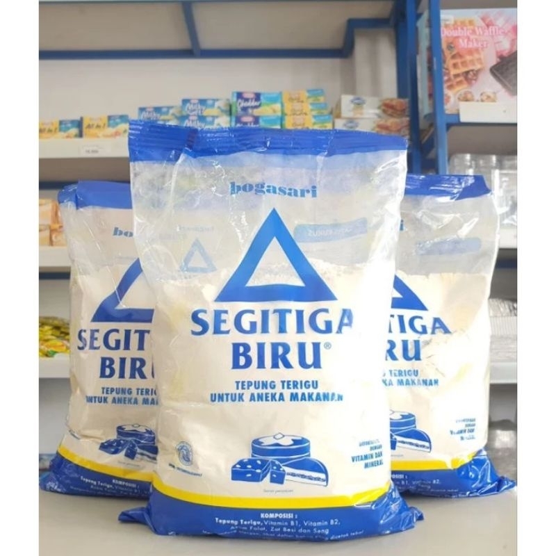 

TEPUNG PROTEIN SEDANG SEGITIGA BIRU EKONOMIS 1kg