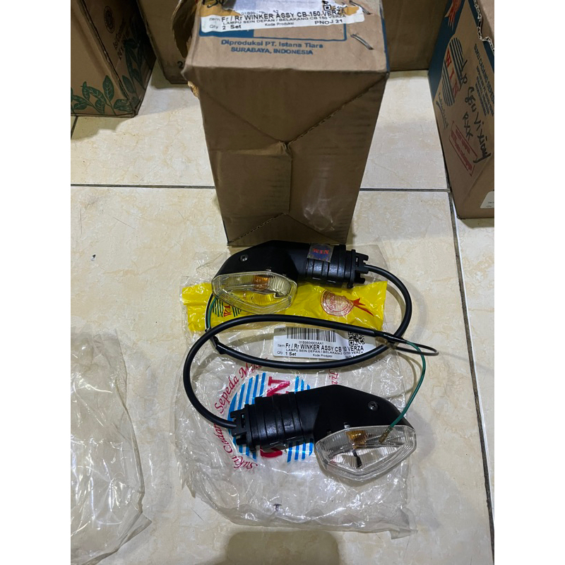 LAMPU SEIN COMPLETE KANAN KIRI CB 150 VERZA CB VERZA