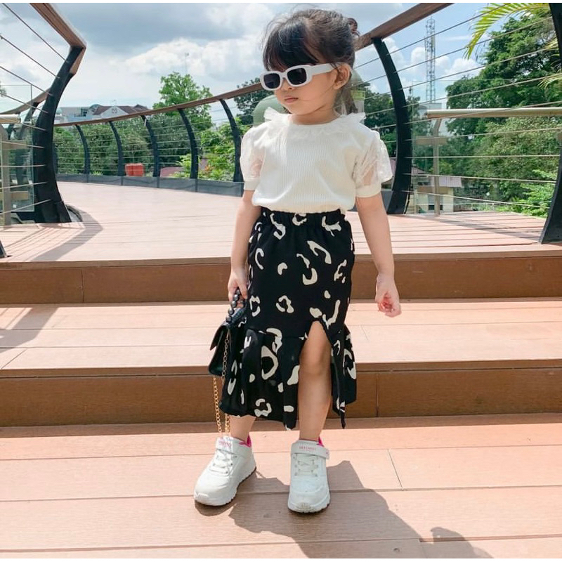 1-5th - One Set Rok Leopard