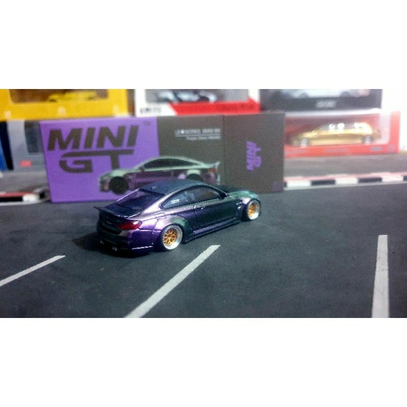 Diecast Mini GT LBWK BMW M4 Purple green metallic no 228