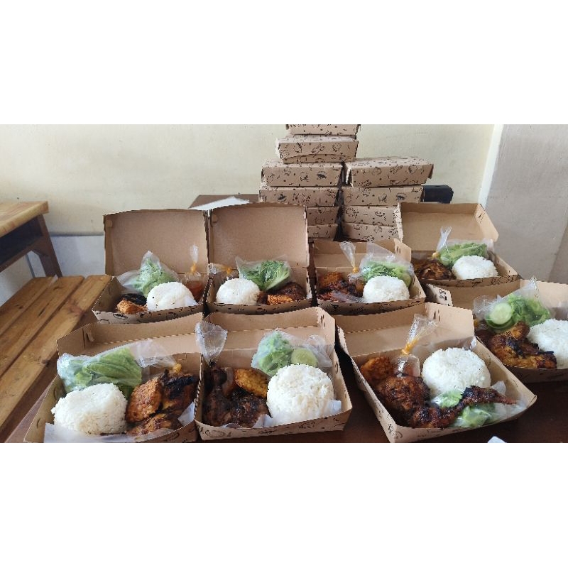 

Ayam bakar madu - Catering