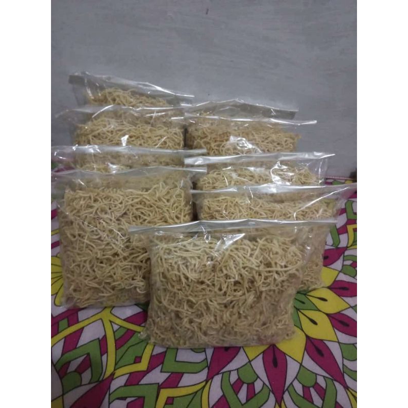 

MIE KRIUK 500 GRAM