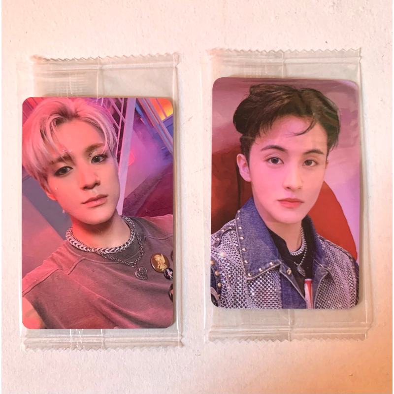 [READY STOCK] PC POB KTOWN PB PHOTOBOOK ISTJ MARK & JENO