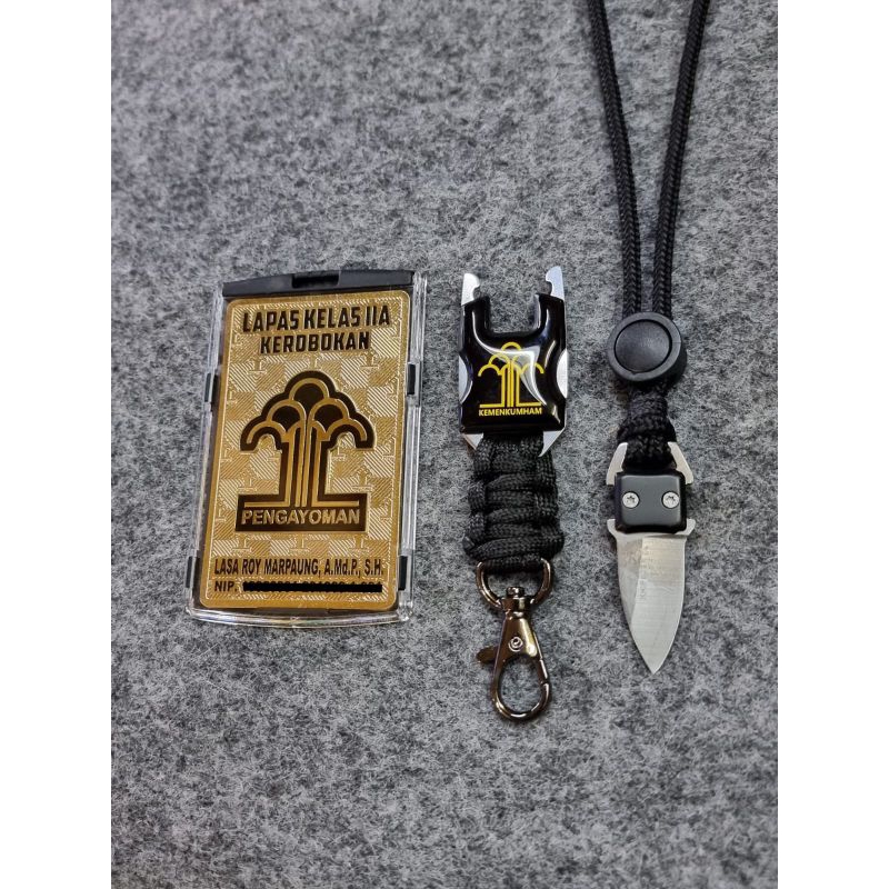 

Lencana name tag PENGAYOMAN