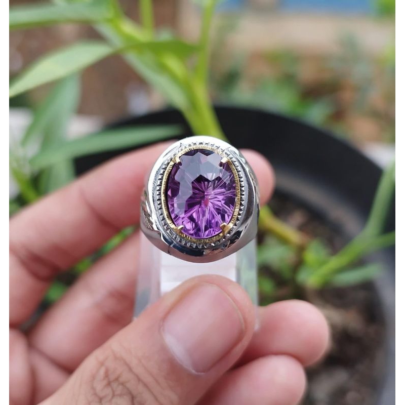 Amethyst Cutting Custom elegan