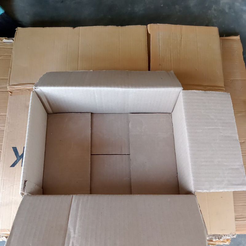 

kardus bekas paking tambahan