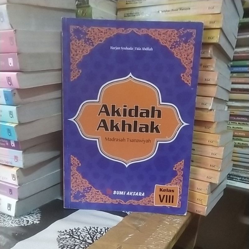 buku akidah akhlak kelas 8-2 smp