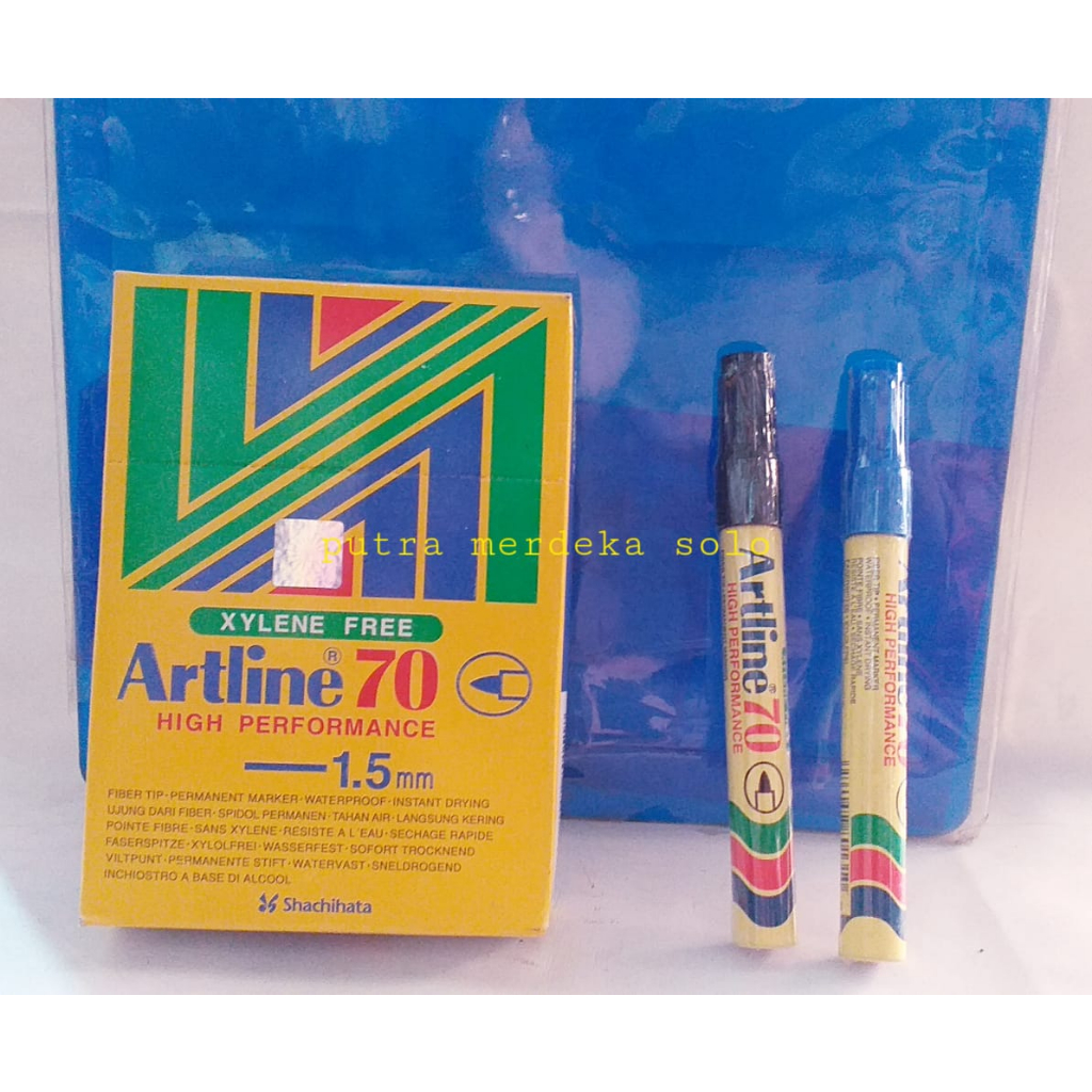

Spidol Permanent Artline 70 Hitam Biru Merah