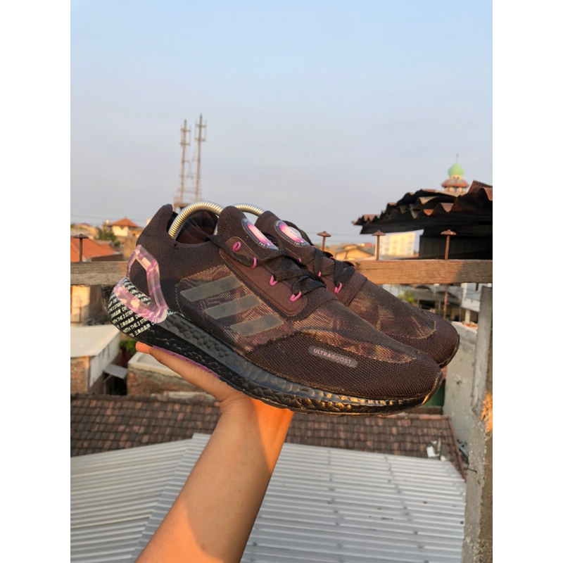 Adidas Ultraboost 20 Shanghai City Light Black Running Shoes Men