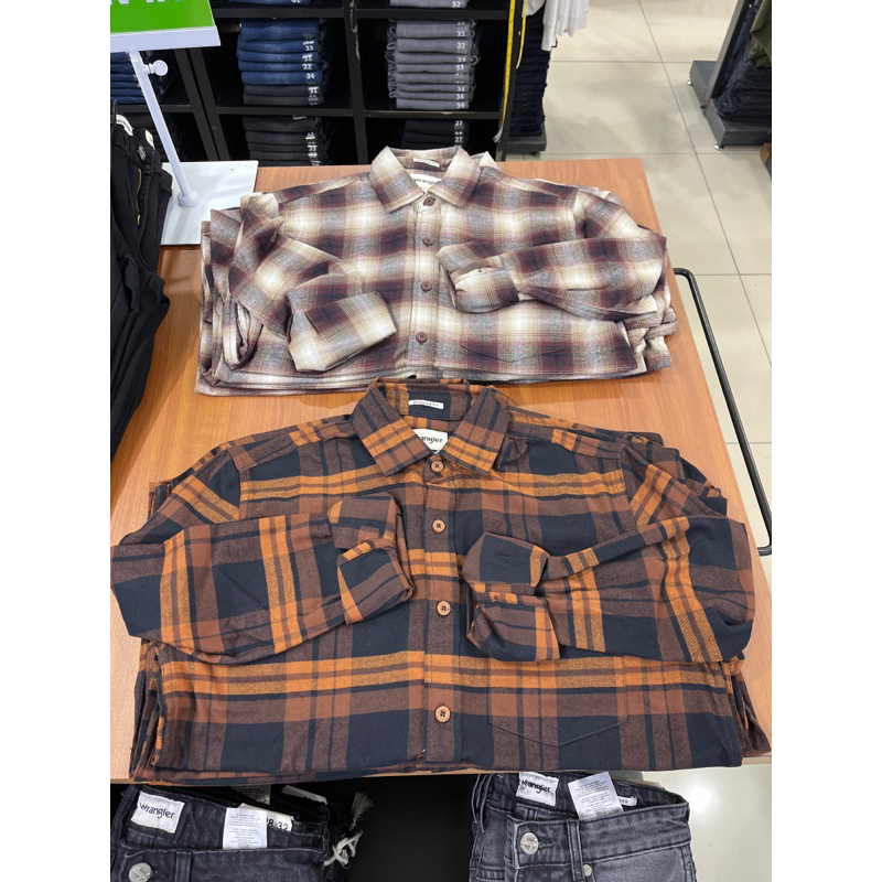 KEMEJA COWOK FANEL WRANGLER ORIGINAL