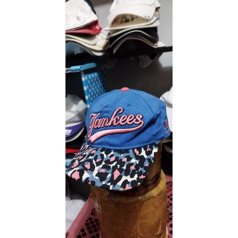 Preloved MLB NY Yankees Hat kids