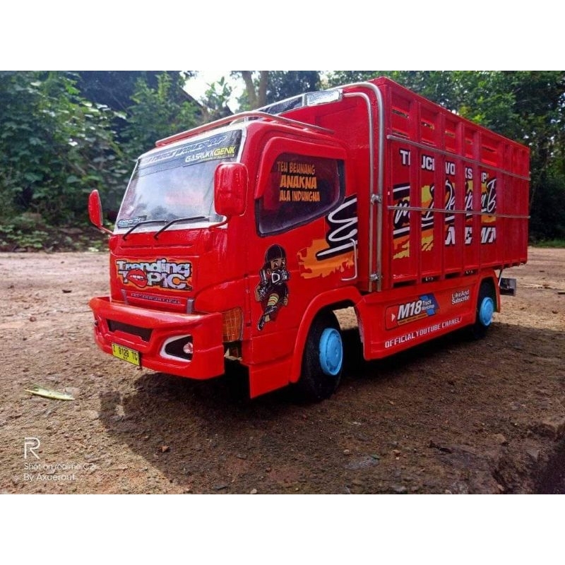 mainan anak miniatur truk oleng trending topic full lampu bisa oleng gasruk